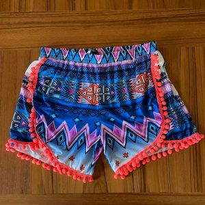 New! Girl’s Southwest Pattern Pom-Pom Shorts